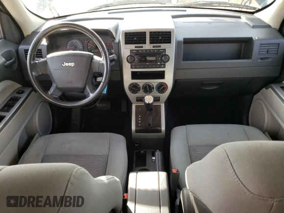 2007 Jeep Patriot Sport with VIN 1J8FF28W17D334451, listed as a Copart auction lot 67938154 with 225,328 mi miles and Clean Title. Bid and sale history available at DreamBid. Image 8.