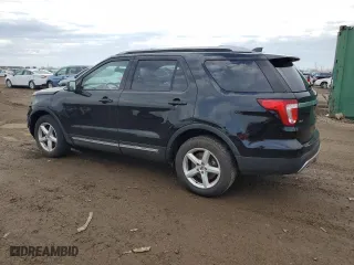 2017 Ford Explorer XLT with VIN 1FM5K8D85HGD00873, listed as a Copart auction lot 49946465 with 101,158 mi miles and Salvage Title. Bid and sale history available at carsss.com. Image 2.