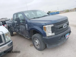 2018 Ford F-250 XL with VIN 1FT7X2B68JEB42589, listed as a IAAI auction lot 42105402 with 295,044 mi miles and . Bid and sale history available at DreamBid. Image 12.