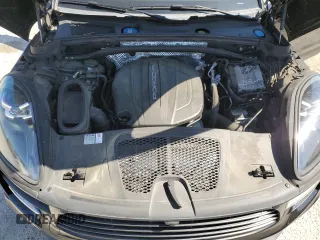 2020 Porsche Macan с VIN WP1AA2A50LLB11995, выставлен на аукционе Copart как лот 53143295 с пробегом 82 192 миль миль и Списание • Salvage title. История ставок и продаж доступна на DreamBid. Изображение 12.