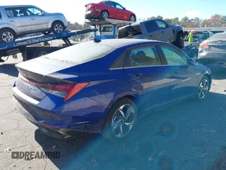 2022 Hyundai Elantra SEL z VIN 5NPLN4AG8NH060510, wystawiony jako IAAI lot #40845087 z przebiegiem Nie podano mil oraz . Historia ofert i sprzedaży dostępna na DreamBid. Obrazek 4.