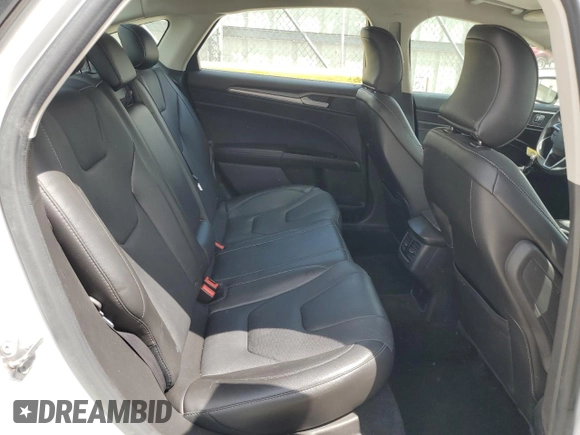 2016 Ford Fusion Titanium с VIN 3FA6P0K9XGR218027, выставлен на аукционе Copart как лот 54249925 с пробегом 111 682 миль миль и Списание • Salvage title. История ставок и продаж доступна на DreamBid. Изображение 10.