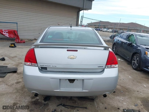 2016 Chevrolet Impala Limited LTZ with VIN 2G1WC5E33G1137605, listed as a IAAI auction lot 41898296 with NaN miles. Bid and sale history available at carsss.com. Image 16.