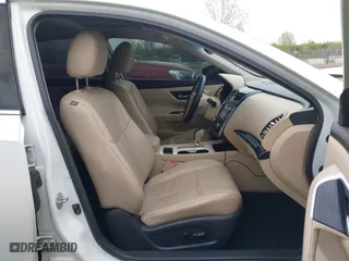 2016 Nissan Altima 2.5 SL with VIN 1N4AL3AP5GC137636, listed as a IAAI auction lot 42026036 with 149,231 mi miles. Bid and sale history available at carsss.com. Image 5.