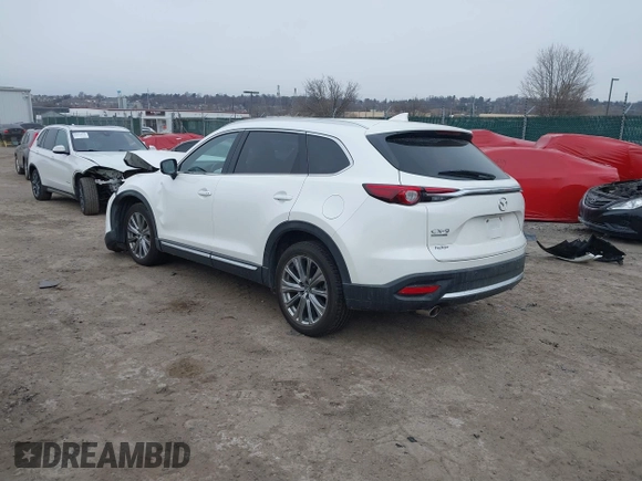 2021 Mazda CX-9 Signature with VIN JM3TCBEY0M0510960, listed as a IAAI auction lot 41334221 with 44,388 mi miles. Bid and sale history available at carsss.com. Image 3.