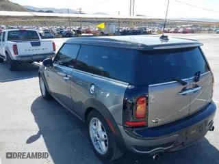 2009 MINI Cooper Clubman S with VIN WMWMM33539TP74475, listed as a IAAI auction lot 41707245 with 110,272 mi miles. Bid and sale history available at carsss.com. Image 3.