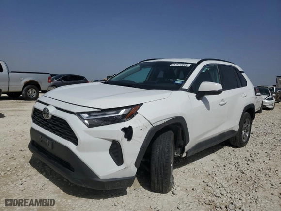 2022 Toyota RAV4 XLE with VIN 2T3W1RFV2NW205353, listed as a Copart auction lot 47679865 with 56,526 mi miles and Salvage Title. Bid and sale history available at carsss.com. Image 1.
