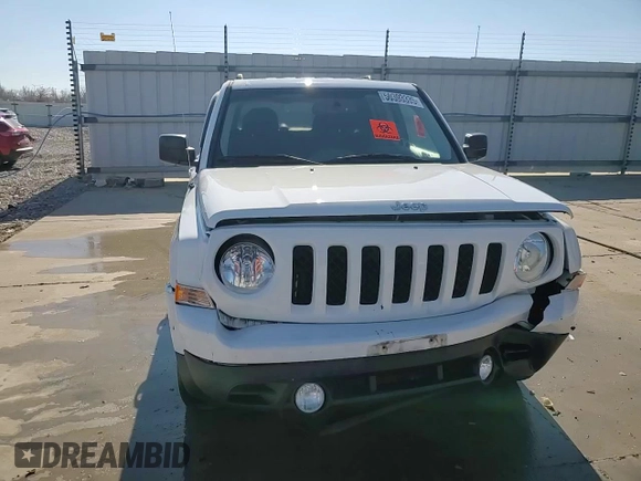 2015 Jeep Patriot High Altitude with VIN 1C4NJRFB5FD169156, listed as a Copart auction lot 50393335 with 122,233 mi miles and Salvage title. Bid and sale history available at DreamBid. Image 14.