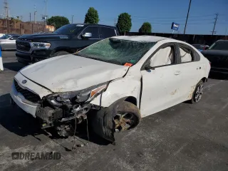 2021 Kia Forte FE с VIN 3KPF24ADXME398070, выставлен на аукционе Copart как лот 63023265 с пробегом Не указан миль и Списание • Salvage title. История ставок и продаж доступна на DreamBid. Изображение 1.