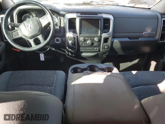 2017 Ram 1500 SLT z VIN 1C6RR6TT1HS730349, wystawiony jako Copart lot #46848385 z przebiegiem Nie podano mil oraz Szkoda całkowita • Salvage title. Historia ofert i sprzedaży dostępna na DreamBid. Obrazek 8.