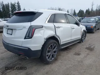 2019 Cadillac XT5 Luxury AWD z VIN 1GYKNDRS2KZ301027, wystawiony jako IAAI lot #41750374 z przebiegiem 44 328 mil mil oraz . Historia ofert i sprzedaży dostępna na DreamBid. Obrazek 4.