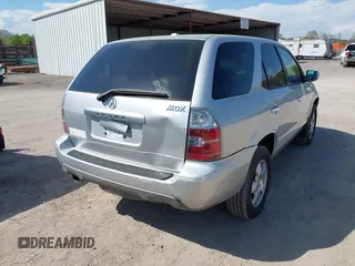 2006 Acura MDX with VIN 2HNYD18266H523475, listed as a IAAI auction lot 41959295 with 170,602 mi miles. Bid and sale history available at carsss.com. Image 6.