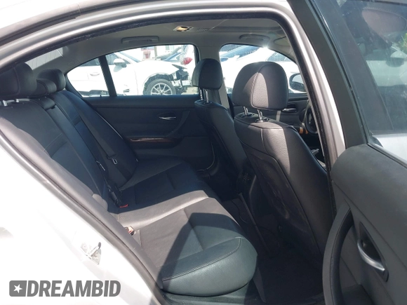 2010 BMW 3 Series 328i with VIN WBAPH5G56ANM70010, listed as a IAAI auction lot 42289877 with 127,146 mi miles and . Bid and sale history available at DreamBid. Image 8.