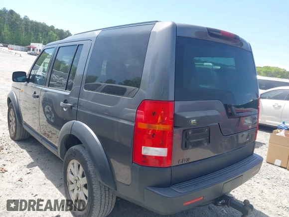 2005 Land Rover LR3 SE with VIN SALAD25495A331430, listed as a IAAI auction lot 42069244 with 188,299 mi miles and . Bid and sale history available at DreamBid. Image 3.