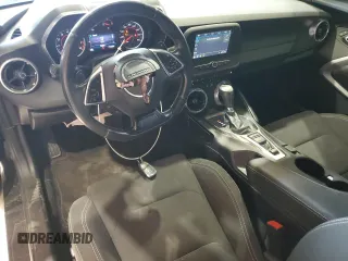 2019 Chevrolet Camaro 1LT z VIN 1G1FB1RS1K0105642, wystawiony jako Copart lot #52383215 z przebiegiem 78 993 mil mil oraz Szkoda całkowita • Salvage title. Historia ofert i sprzedaży dostępna na DreamBid. Obrazek 8.