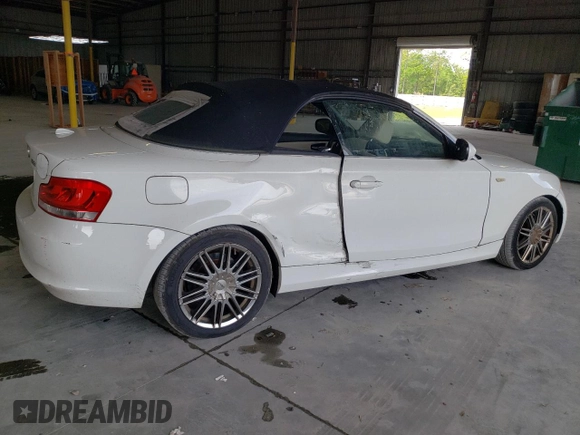 2012 BMW 1 Series 128i with VIN WBAUN1C5XCVH84372, listed as a Copart auction lot 54162815 with 127,420 mi miles and Clean title. Bid and sale history available at DreamBid. Image 3.
