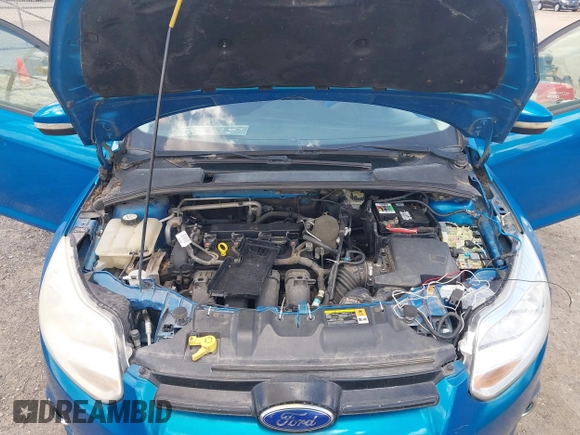 2013 Ford Focus SE z VIN 1FADP3F29DL300041, wystawiony jako IAAI lot #42361903 z przebiegiem 160 537 mil mil oraz . Historia ofert i sprzedaży dostępna na DreamBid. Obrazek 10.