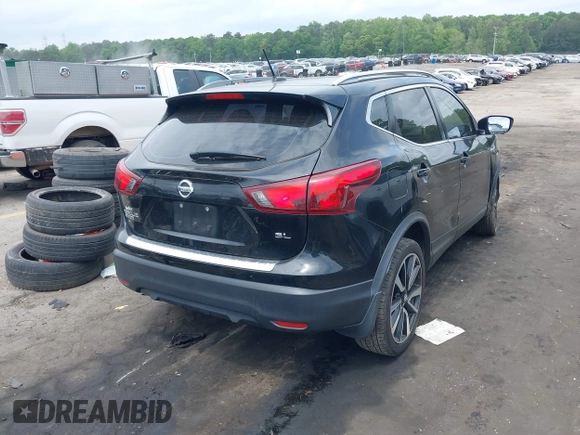 2017 Nissan Rogue S z VIN JN1BJ1CP9HW019565, wystawiony jako IAAI lot #42121059 z przebiegiem 106 056 mil mil oraz . Historia ofert i sprzedaży dostępna na DreamBid. Obrazek 4.