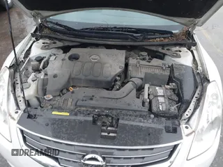 2012 Nissan Altima S z VIN 1N4AL2AP5CN413760, wystawiony jako IAAI lot #42412833 z przebiegiem 221 149 mil mil oraz . Historia ofert i sprzedaży dostępna na DreamBid. Obrazek 10.