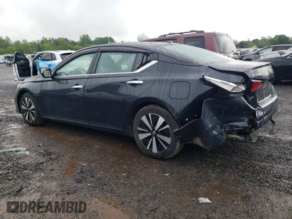 2022 Nissan Altima SV z VIN 1N4BL4DV8NN348514, wystawiony jako Copart lot #57831685 z przebiegiem 32 824 mil mil oraz Szkoda całkowita • Salvage title. Historia ofert i sprzedaży dostępna na DreamBid. Obrazek 2.