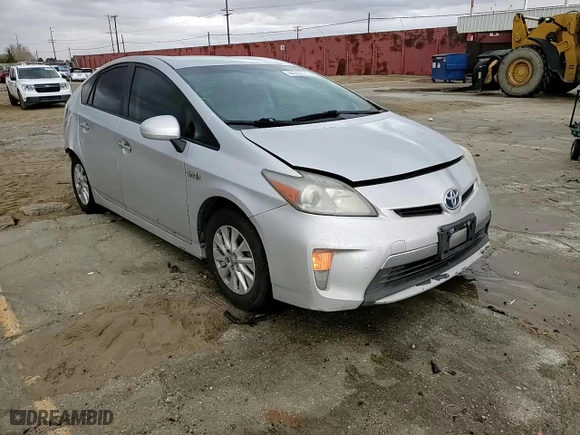2014 Toyota Prius Plug-In with VIN JTDKN3DP7E3052668, listed as a Copart auction lot 44962095 with 265,462 mi miles and Salvage Title. Bid and sale history available at carsss.com. Image 10.