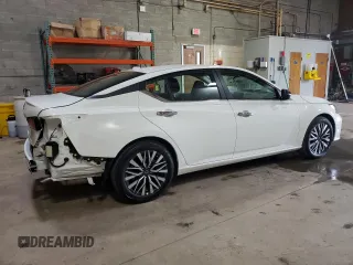 2025 Nissan Altima SV with VIN 1N4BL4DV4SN377553, listed as a Copart auction lot 53980035 with 1,566 mi miles and Clean Title. Bid and sale history available at DreamBid. Image 3.