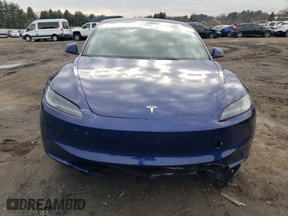 2025 Tesla Model 3 Long Range with VIN 5YJ3E1EA7SF889678, listed as a Copart auction lot 42952045 with 521 mi miles and Salvage Title. Bid and sale history available at DreamBid. Image 5.