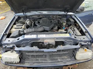 2000 Ford Explorer XLT с VIN 1FMZU73E4YZA81714, выставлен на аукционе Copart как лот 58205685 с пробегом 141 966 миль миль и Списание • Salvage title. История ставок и продаж доступна на DreamBid. Изображение 12.