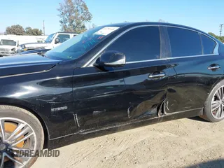 2014 Infiniti Q50 Hybrid Sport with VIN JN1AV7AR1EM701435, listed as a IAAI auction lot 41479140 with 154,338 mi miles. Bid and sale history available at carsss.com. Image 6.