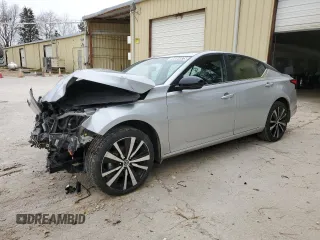 2022 Nissan Altima 2.0 SR with VIN 1N4AL4CV4NN380020, listed as a Copart auction lot 88084675 with 75,444 mi miles and Non Repairable. Bid and sale history available at carsss.com. Image 1.