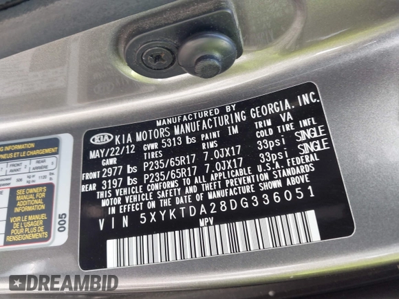 2013 Kia Sorento LX with VIN 5XYKTDA28DG336051, listed as a IAAI auction lot 41956476 with 179,549 mi miles. Bid and sale history available at carsss.com. Image 9.