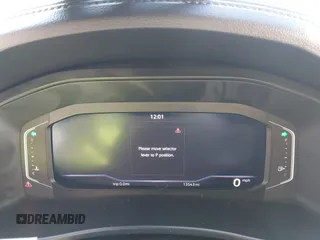 2023 Volkswagen Atlas SE с VIN 1V2HR2CA1PC556110, выставлен на аукционе IAAI как лот 41131285 с пробегом 13 543 миль миль и . История ставок и продаж доступна на DreamBid. Изображение 7.