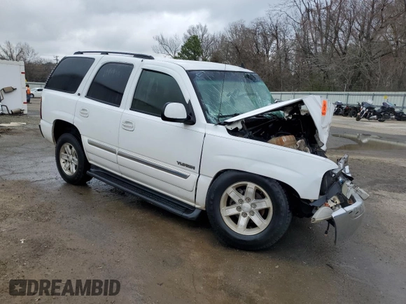 2006 GMC Yukon SLE with VIN 1GKEC13T06R110256, listed as a Copart auction lot 43820685 with Not Provided miles and Salvage Title. Bid and sale history available at DreamBid. Image 4.