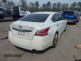 2015 Nissan Altima SL with VIN 1N4BL3AP1FC448712, listed as a IAAI auction lot 41834580 with 165,633 mi miles and . Bid and sale history available at carsss.com. Image 4.