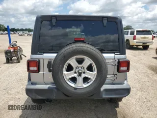 2018 Jeep Wrangler Unlimited Sport S with VIN 1C4HJXDG2JW136211, listed as a Copart auction lot 60080455 with 66,107 mi miles and Salvage title. Bid and sale history available at DreamBid. Image 6.