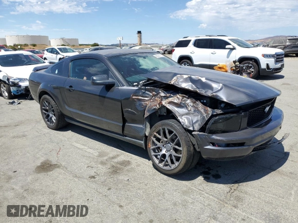 2008 Ford Mustang Deluxe with VIN 1ZVHT80N985138684, listed as a Copart auction lot 66026785 with 174,261 mi miles and Salvage title. Bid and sale history available at DreamBid. Image 4.