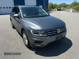 2018 Volkswagen Tiguan S z VIN 3VV0B7AX2JM014870, wystawiony jako Copart lot #57364305 z przebiegiem 118 522 mil mil oraz Czysty tytuł • Clean title. Historia ofert i sprzedaży dostępna na DreamBid. Obrazek 1.