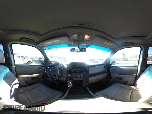 2015 Honda Pilot EX-L with VIN 5FNYF4H52FB070456, listed as a IAAI auction lot 41247639 with 182,998 mi miles and . Bid and sale history available at carsss.com. Image 19.
