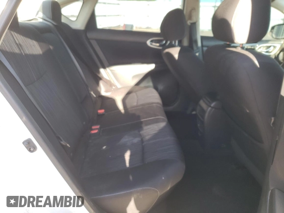 2018 Nissan Sentra SV z VIN 3N1AB7AP0JY240565, wystawiony jako Copart lot #57862825 z przebiegiem 162 056 mil mil oraz Czysty tytuł • Clean title. Historia ofert i sprzedaży dostępna na DreamBid. Obrazek 10.