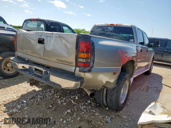 2002 Chevrolet Silverado 3500 with VIN 1GCJC33122F130105, listed as a Copart auction lot 54415455 with 0 mi miles and Clean Title. Bid and sale history available at carsss.com. Image 3.
