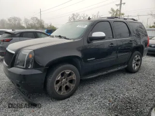 2013 GMC Yukon SLT with VIN 1GKS1CE04DR108045, listed as a Copart auction lot 43764805 with 250,871 mi miles and Clean Title. Bid and sale history available at carsss.com. Image 1.