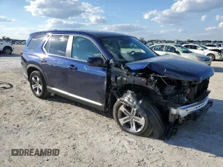2025 Honda Pilot EX-L with VIN 5FNYG1H47SB054993, listed as a Copart auction lot 46642145 with 4,820 mi miles and Salvage Title. Bid and sale history available at carsss.com. Image 4.