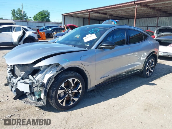 2021 Ford Mustang Mach-E Premium z VIN 3FMTK3SU7MMA02271, wystawiony jako IAAI lot #42072602 z przebiegiem 61 526 mil mil oraz . Historia ofert i sprzedaży dostępna na DreamBid. Obrazek 23.