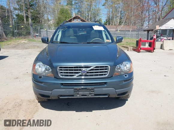 2008 Volvo XC90 I6 with VIN YV4CZ982881472821, listed as a IAAI auction lot 42143437 with 151,748 mi miles. Bid and sale history available at carsss.com. Image 13.