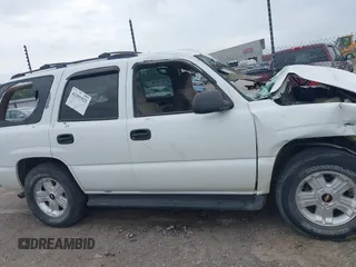 2002 Chevrolet Tahoe LT with VIN 1GNEC13Z52J341962, listed as a IAAI auction lot 42391522 with 239,452 mi miles and . Bid and sale history available at DreamBid. Image 13.