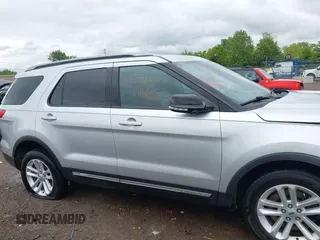 2017 Ford Explorer XLT с VIN 1FM5K7DH1HGC45803, выставлен на аукционе IAAI как лот 42274276 с пробегом 116 310 миль миль и . История ставок и продаж доступна на DreamBid. Изображение 14.
