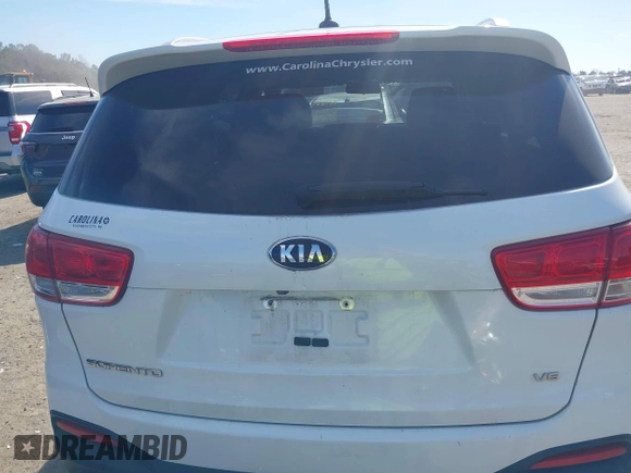 2018 Kia Sorento LX V6 with VIN 5XYPGDA57JG371874, listed as a IAAI auction lot 41668457 with 130,022 mi miles. Bid and sale history available at carsss.com. Image 17.