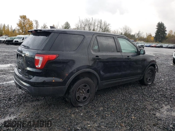 2016 Ford Utility Police Interceptor with VIN 1FM5K8ARXGGB07047, listed as a Copart auction lot 80293134 with 283,652 mi miles and Clean Title. Bid and sale history available at carsss.com. Image 3.