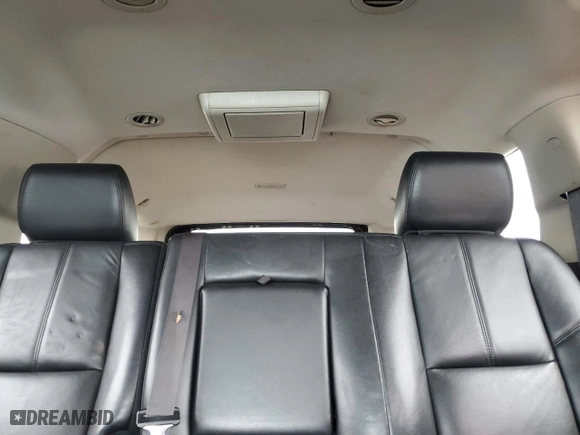 2014 Chevrolet Suburban LT with VIN 1GNSKJE70ER228623, listed as a Copart auction lot 45020335 with 167,671 mi miles and Salvage Title. Bid and sale history available at carsss.com. Image 10.