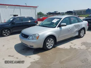 2005 Ford Five Hundred SEL with VIN 1FAHP24105G161224, listed as a IAAI auction lot 42448504 with Not provided miles and . Bid and sale history available at DreamBid. Image 16.